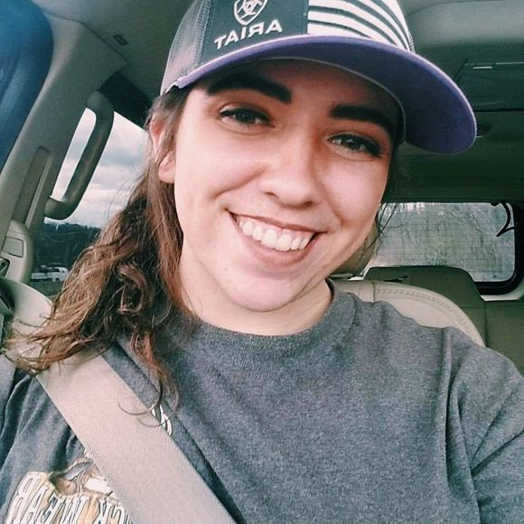 Meet your Posher, Megan - Picture 1 of 1